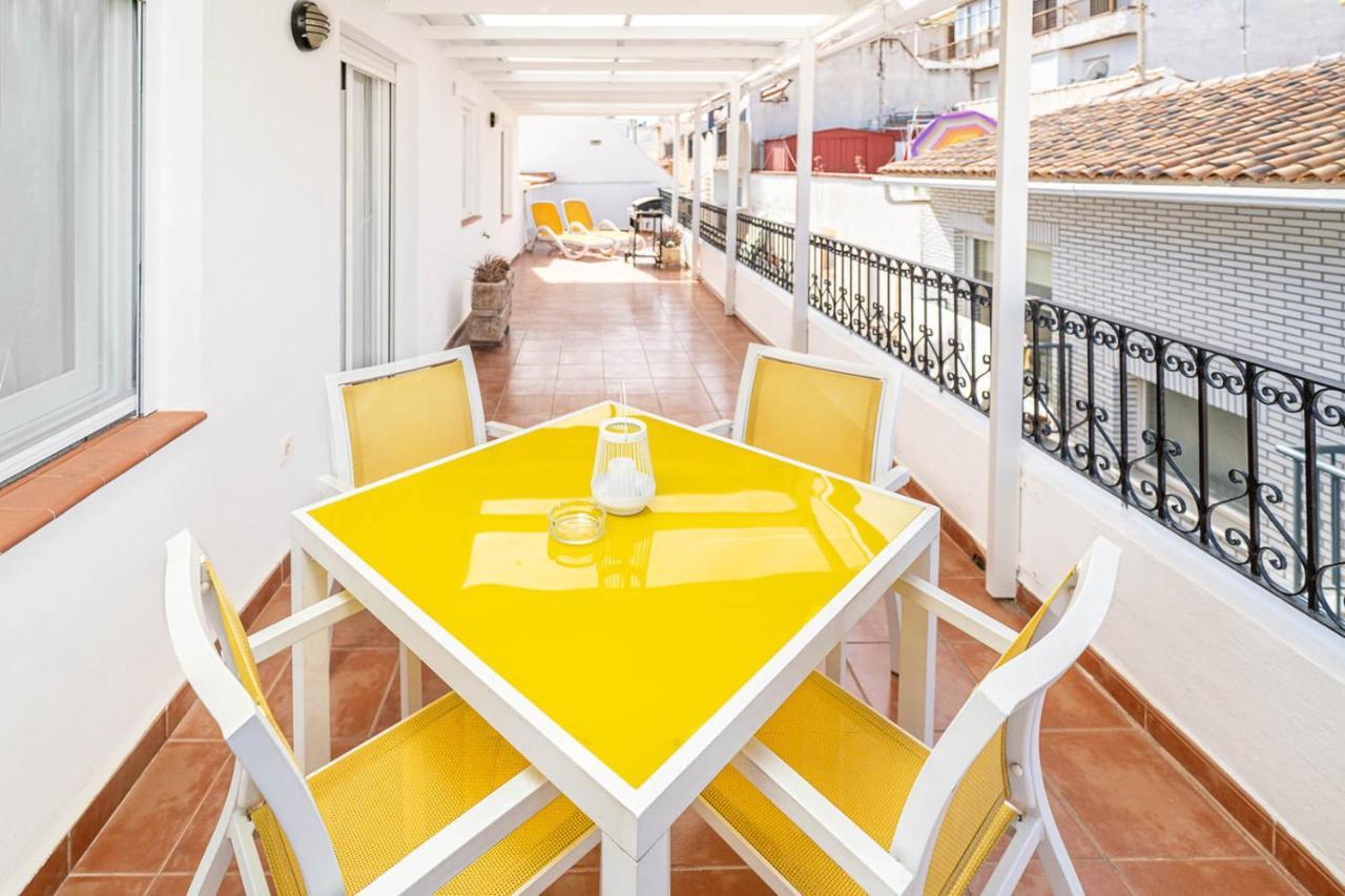 Atico La Barca By Paradise Gold Rentals Бенідорм Екстер'єр фото